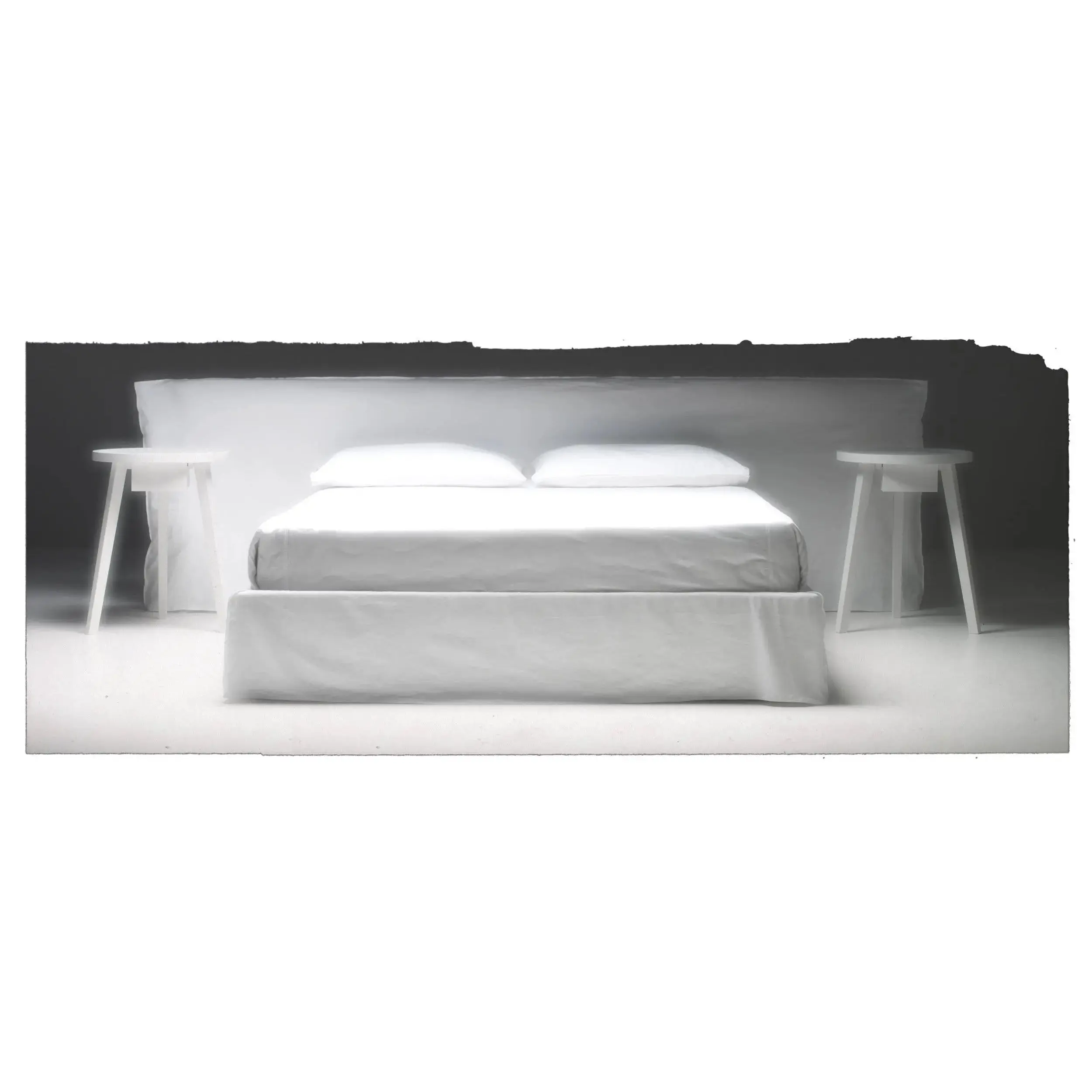 Ghost 81 T - Headboard - Image 6