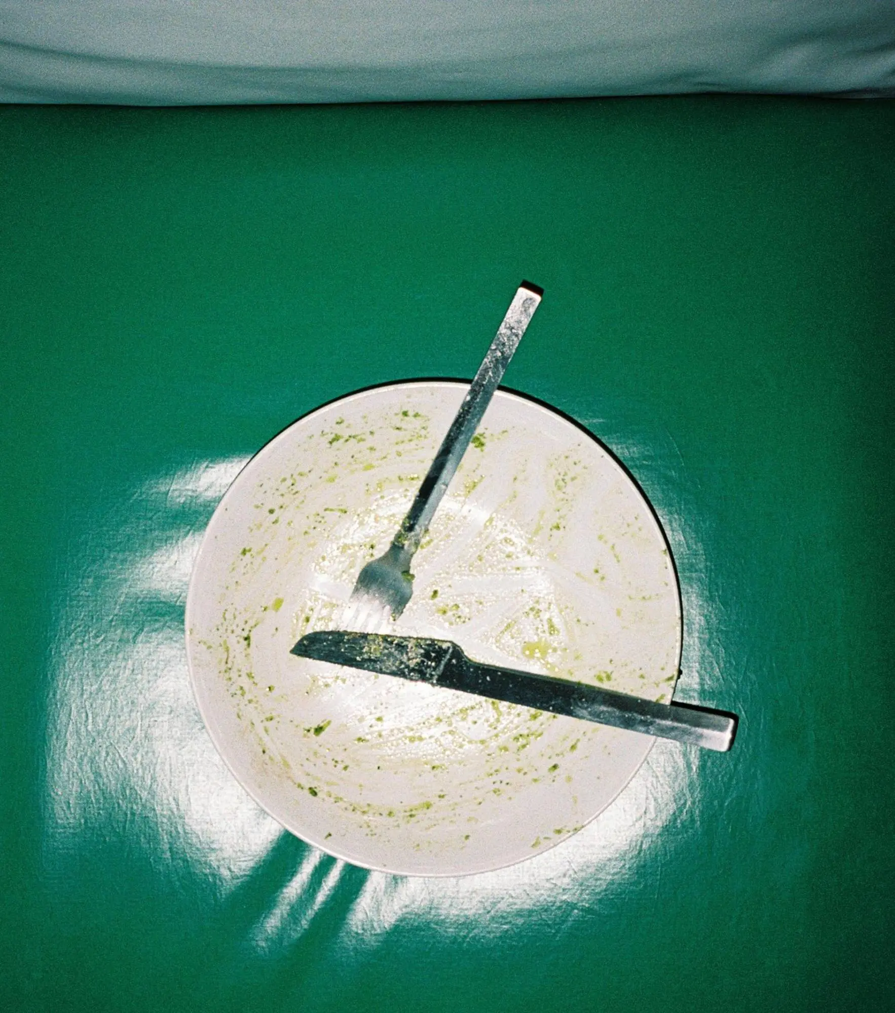 Mono V, 5 Piece Set Place Setting - Image 10