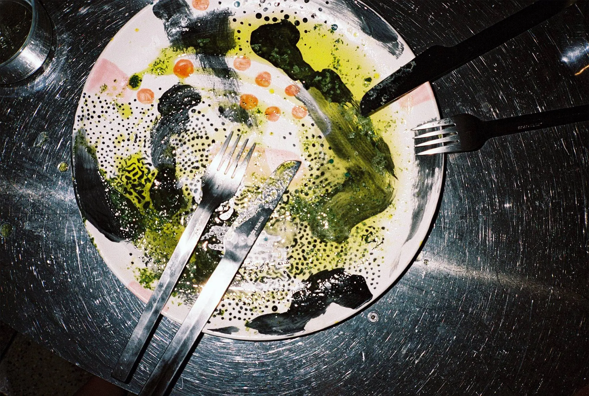 Mono V, 5 Piece Set Place Setting - Image 15