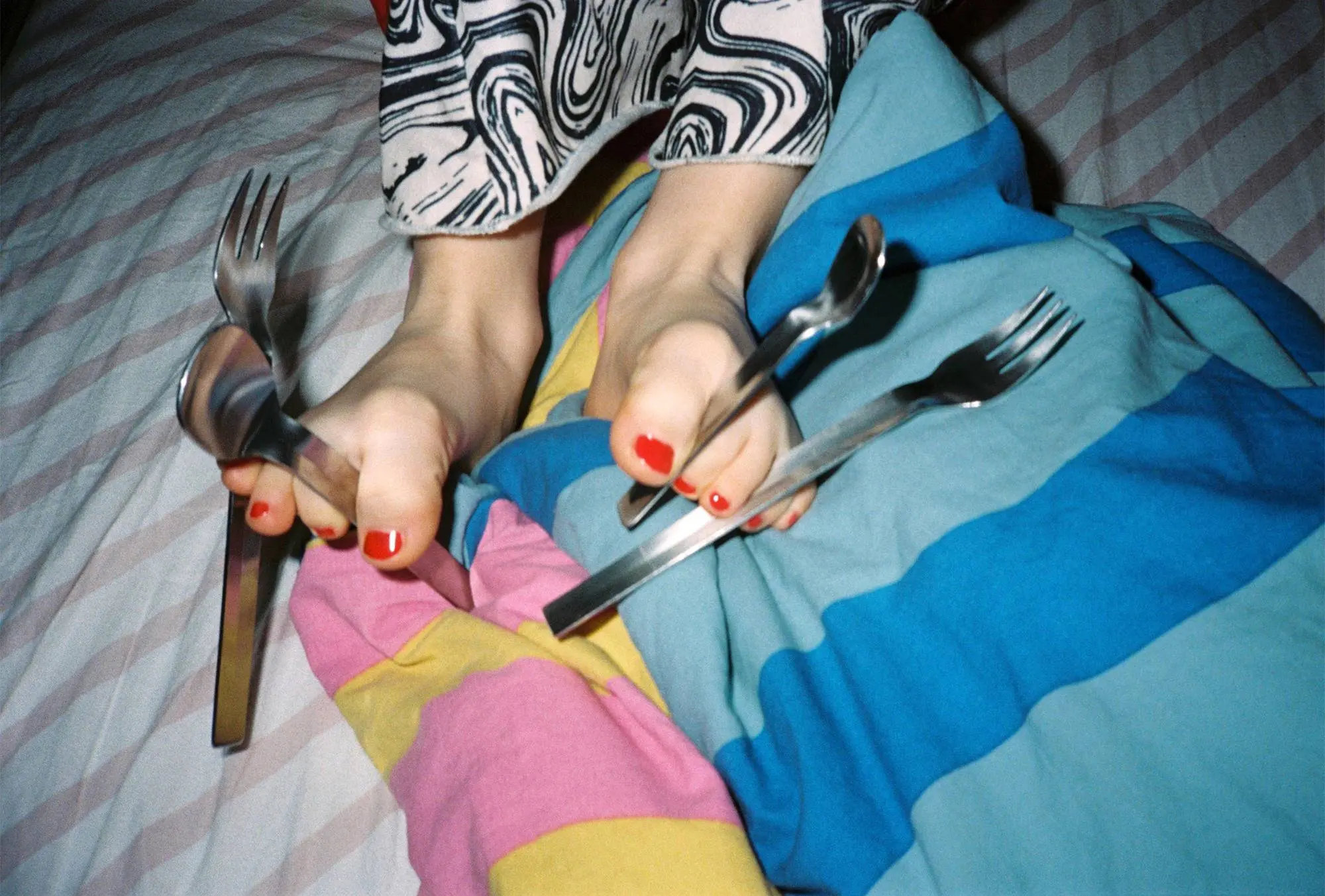 Mono V, 5 Piece Set Place Setting - Image 16